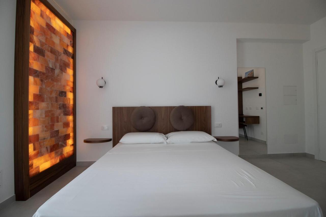 Hotel Arte Mare 산비토로카포 외부 사진